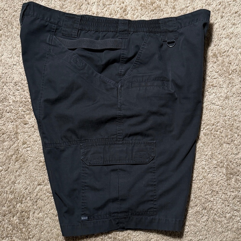 5.11 Tactical Series Mens Black Cargo Shorts Size 40 Ripstop Utility Workwear - Picture 6 of 7